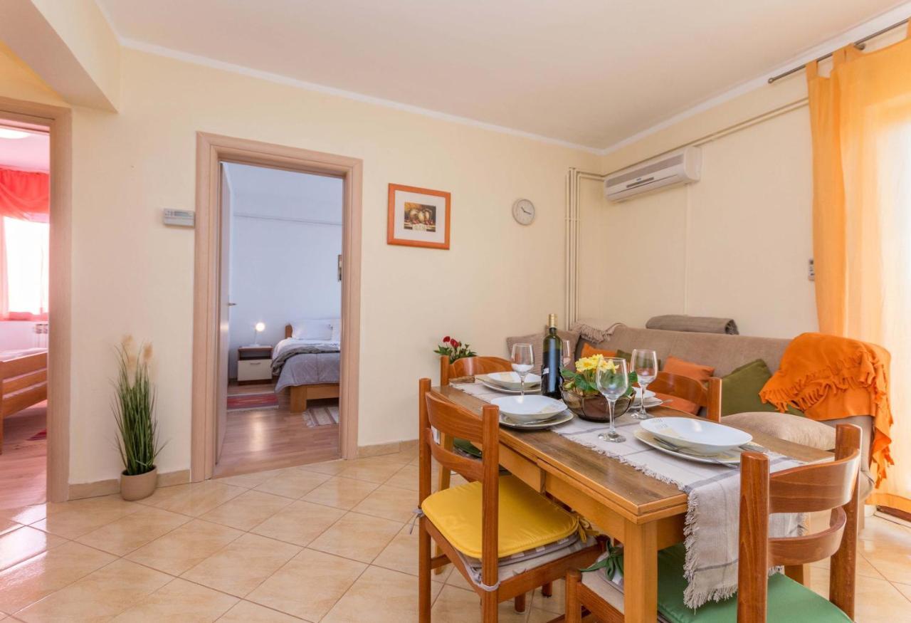 Savic Biograd Apartment Biograd Na Moru Exterior photo