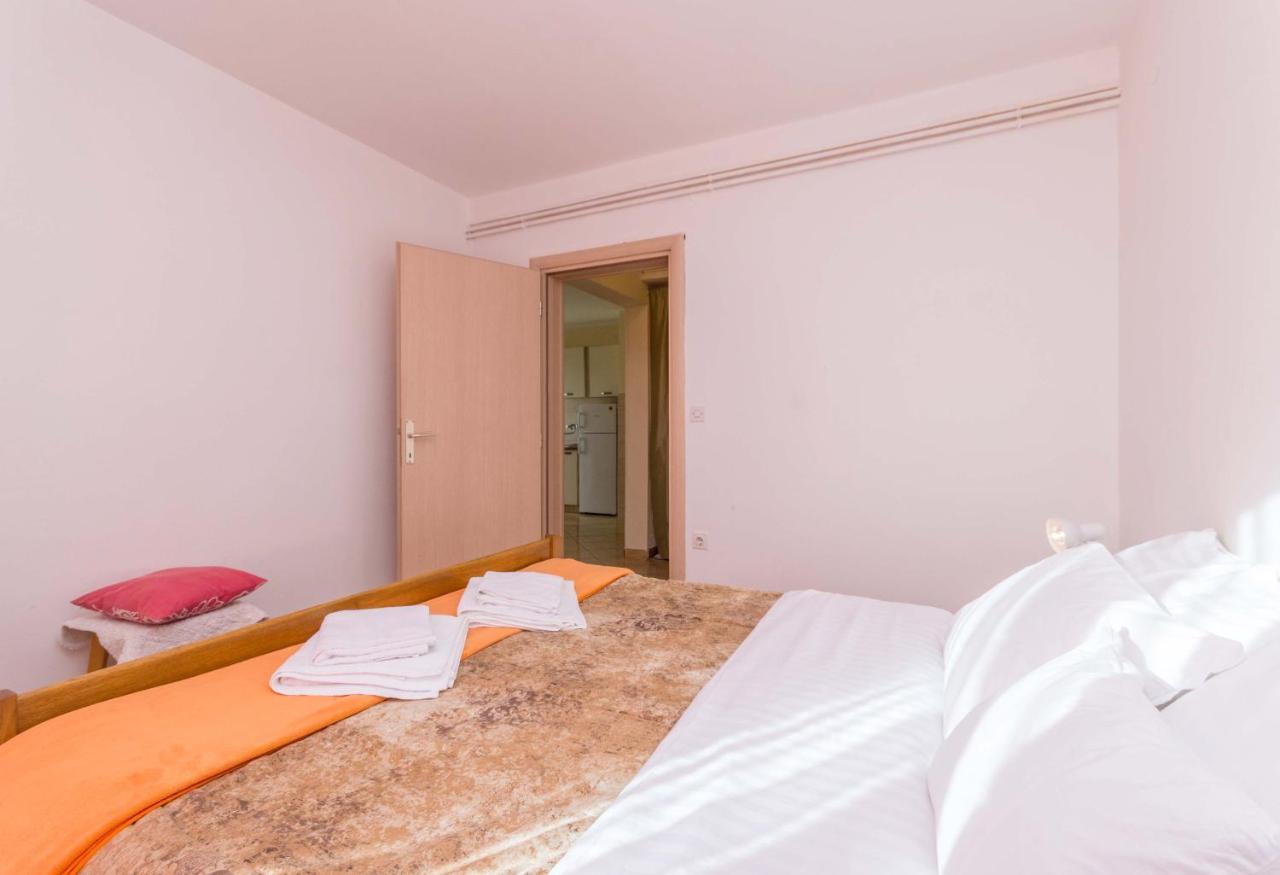 Savic Biograd Apartment Biograd Na Moru Exterior photo