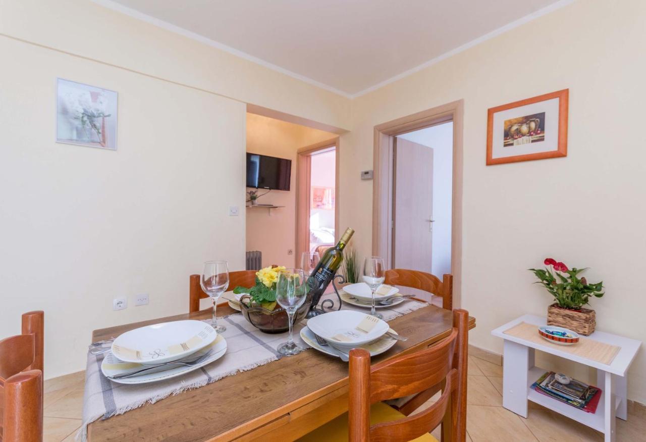 Savic Biograd Apartment Biograd Na Moru Exterior photo